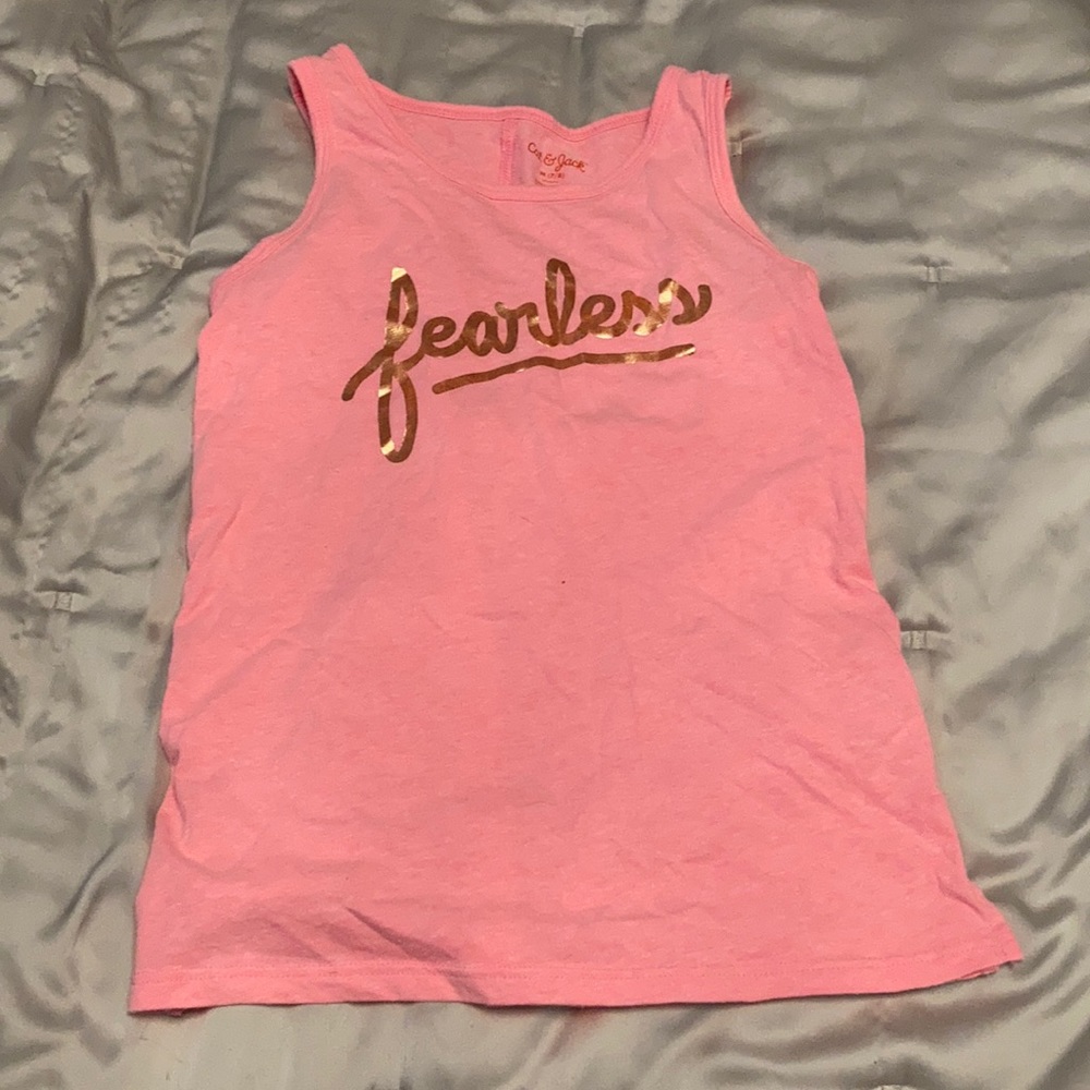 pink tank top